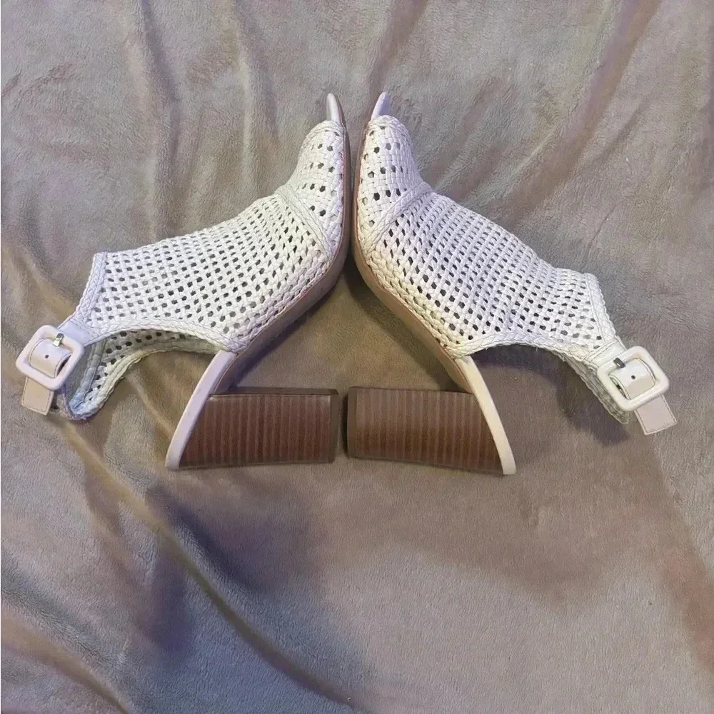 Sam Edelman Ivory Basketweave Open‎ Toe Booties